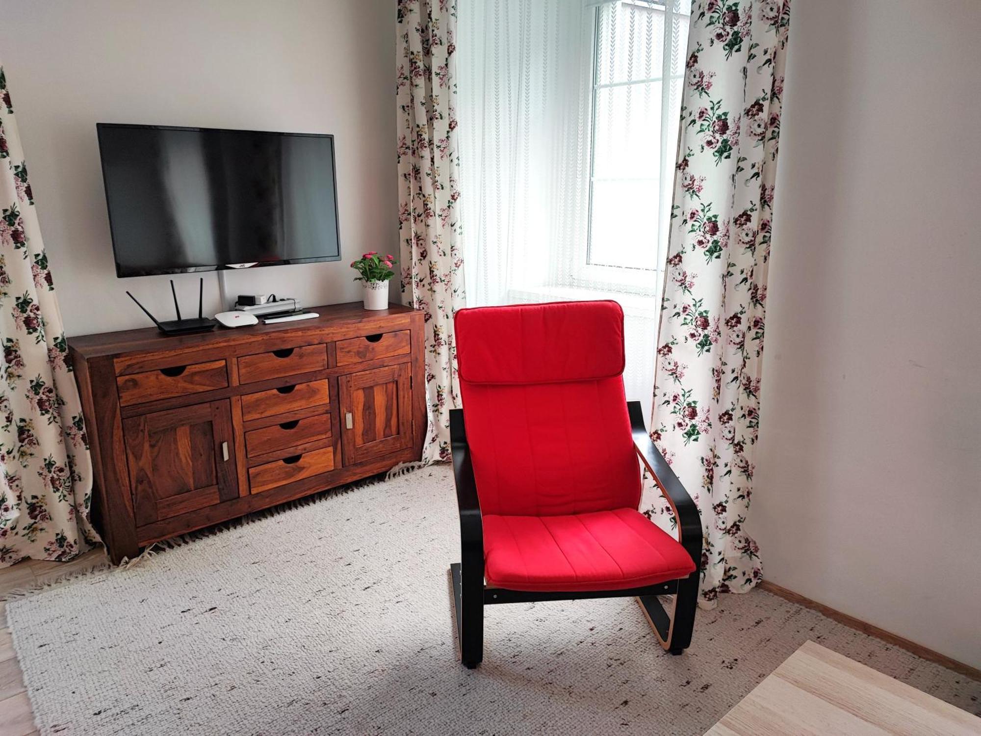 Altstadtwohnungen "Grunberg 1D" & "Gmunden 3D Mit Seeblick" Im Zentrum Von Gmunden Room photo